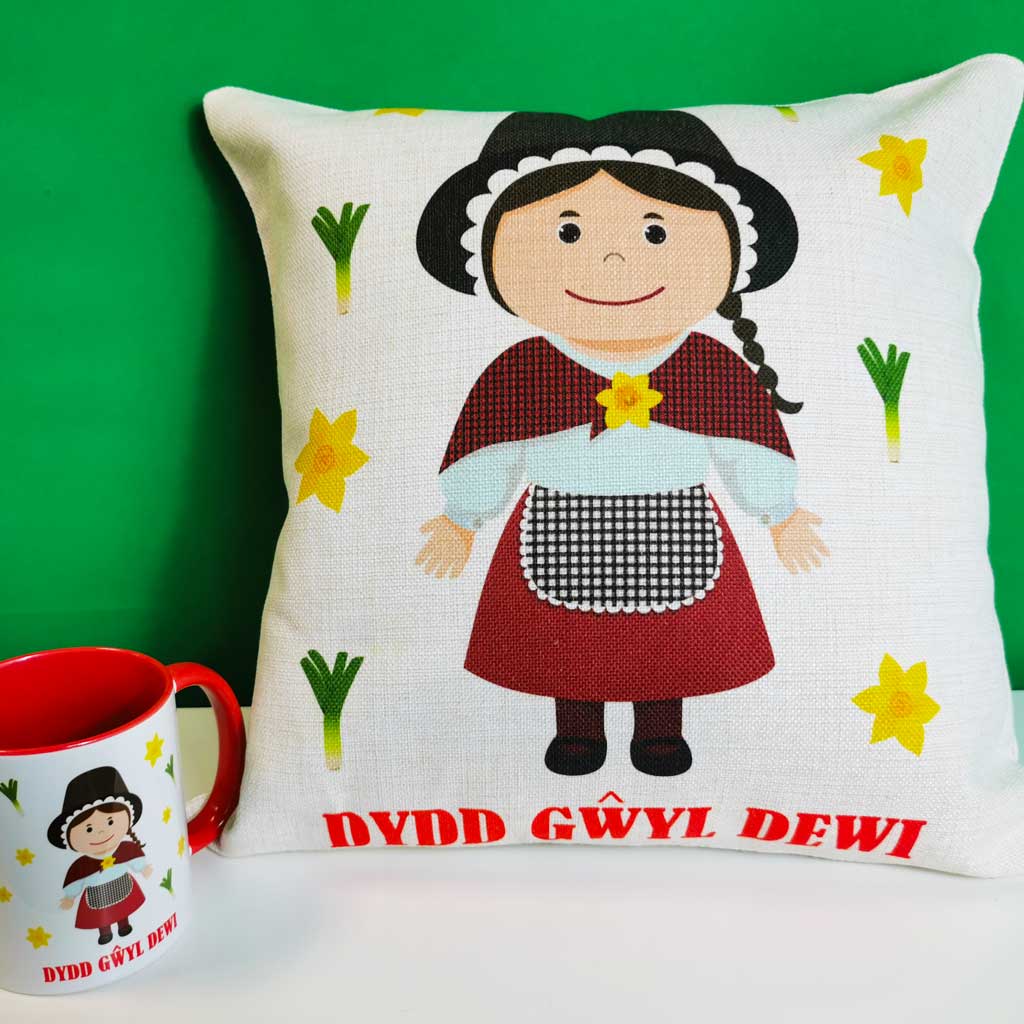 The little Welsh Girl Linen Cushion